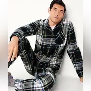 OLD NAVY flannel pajama set